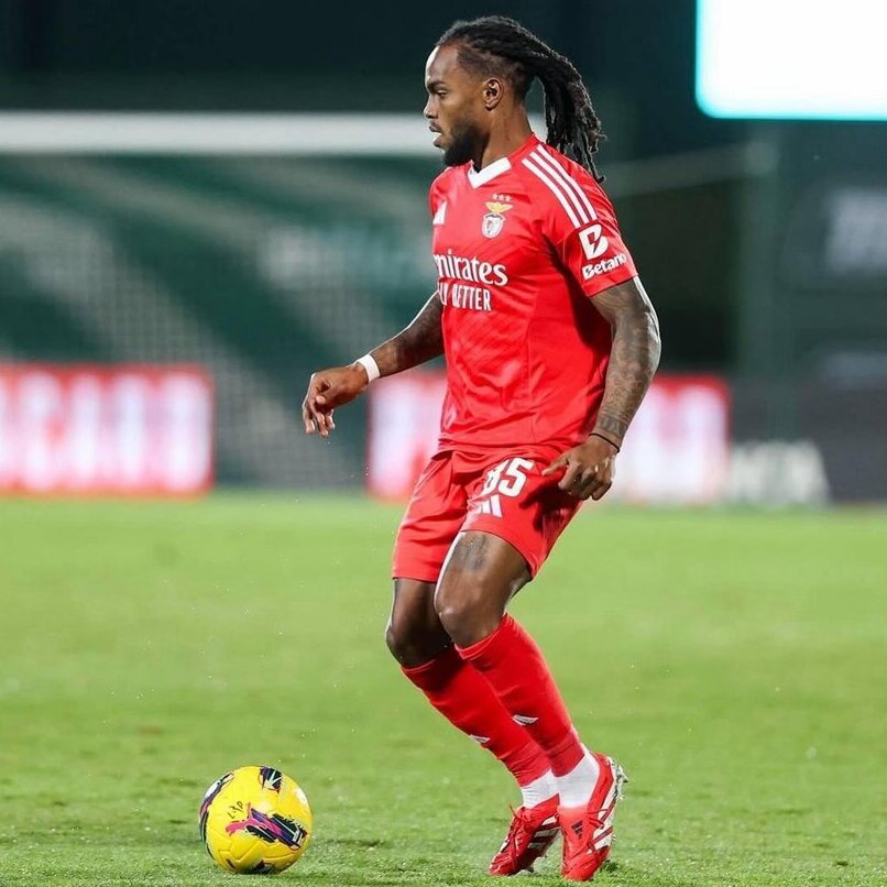 Benfica Sets Conditions to Keep Renato Sanches After PSG Loan